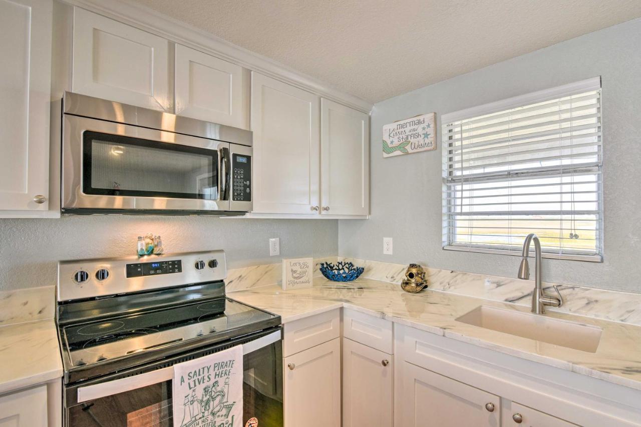 Breezy Surfside Beach Home - 4 Blocks To Ocean! Exterior photo