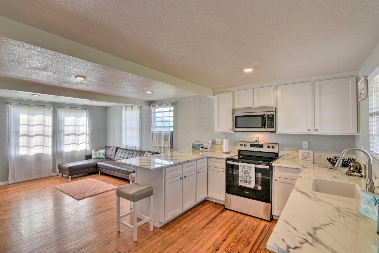 Breezy Surfside Beach Home - 4 Blocks To Ocean! Exterior photo